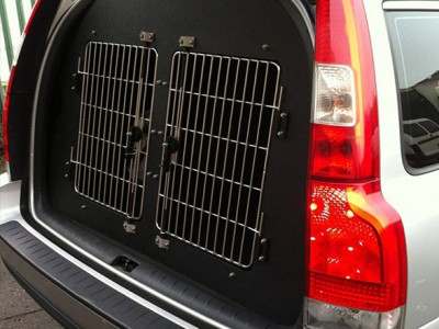 Dogtran, experts in the design & fit of terrier boxes to cars and vans